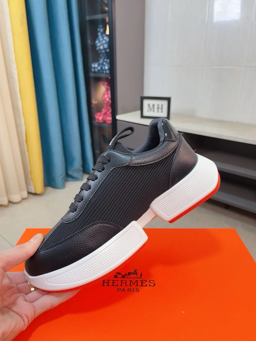 Men's shoes 💰460🌸🌸【HERMES】Hermès high-end quality original shoe upper: 🔝tumbled calfskin, suede calfskin, shoe body sewn H totem, outsole: ultra-light TPU foam·rubber; two-color molded outsole, ultra-high quality control·fine workmanship: highlighting (high-end·luxury·grade) 38-44 (45 can be customized)